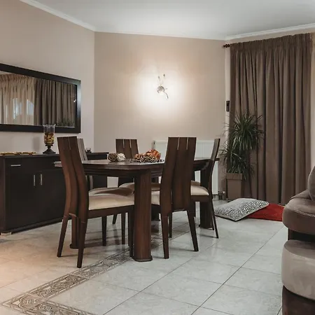Villa Villa Vezal *