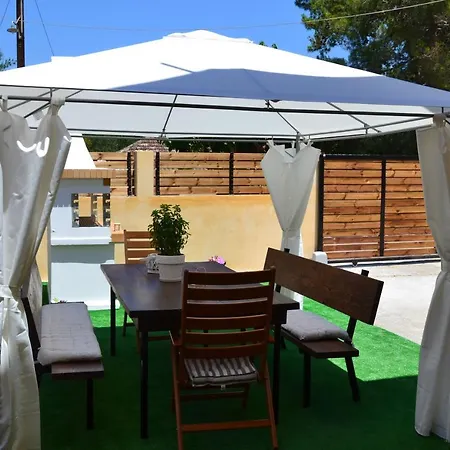 Villa Vezal Villa